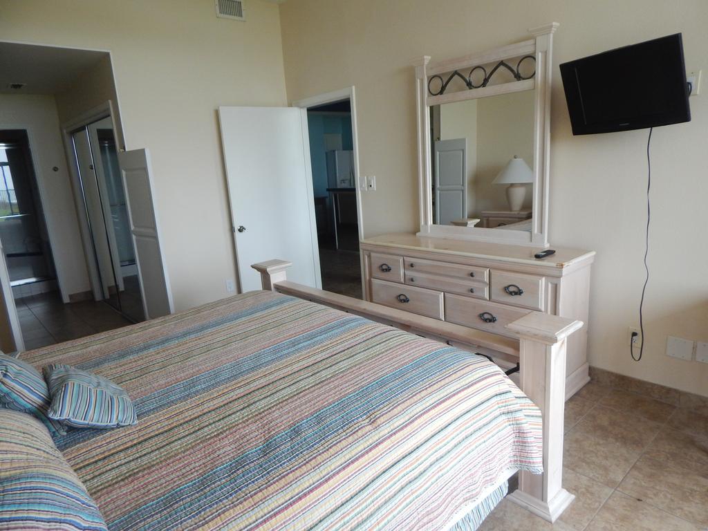 Suntide III Condominiums סאות' פאדרה איילנד מראה חיצוני תמונה